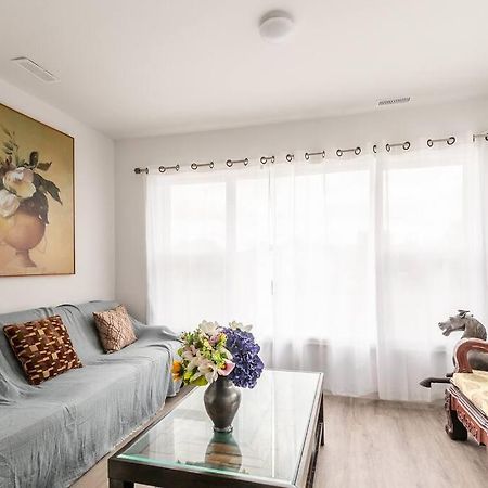 Modern House Newly Furnished 3 Mins Drive To Fall Niagara Falls Exteriér fotografie