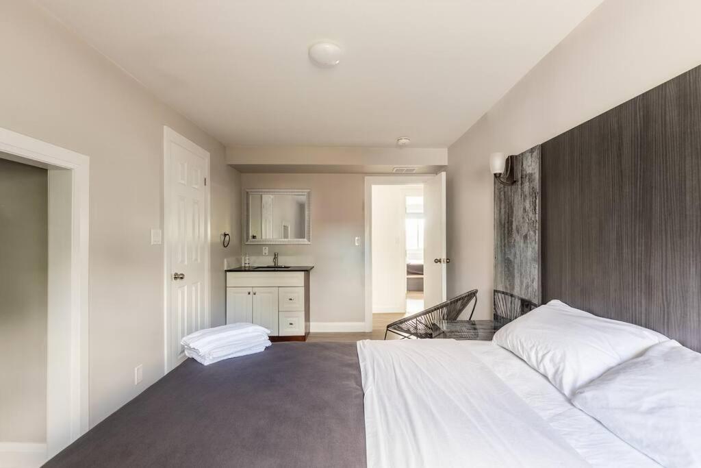 Modern House Newly Furnished 3 Mins Drive To Fall Niagara Falls Exteriér fotografie