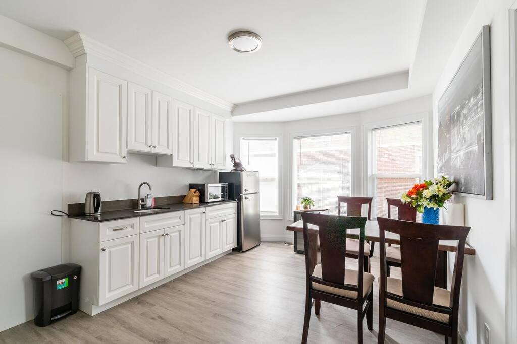 Modern House Newly Furnished 3 Mins Drive To Fall Niagara Falls Exteriér fotografie